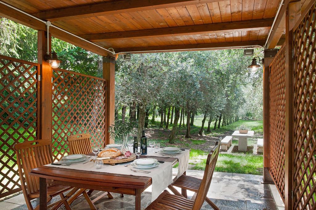Olea Dei Holiday Apartments San Felice del Benaco Exterior photo