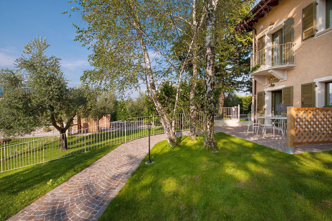 Olea Dei Holiday Apartments San Felice del Benaco Exterior photo